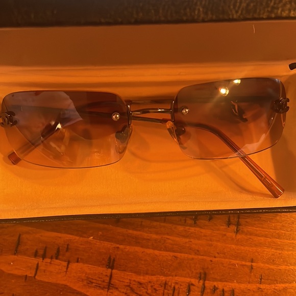 Chanel vintage sunglasses. - Picture 7 of 14